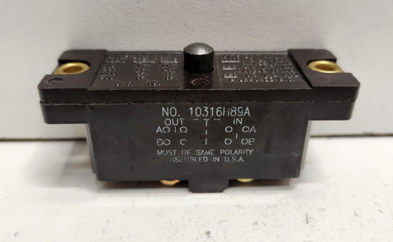 NEW NO BOX! CUTLER-HAMMER 20A 240V 2NO/2NC LIMIT SWITCH 10316H89A