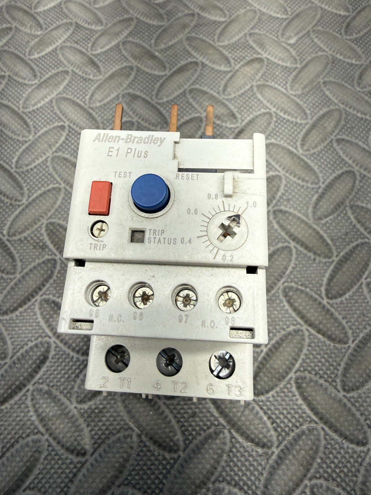 Allen-Bradley 193-EEBB Series-C E1 Plus 600V IEC Overload Relay