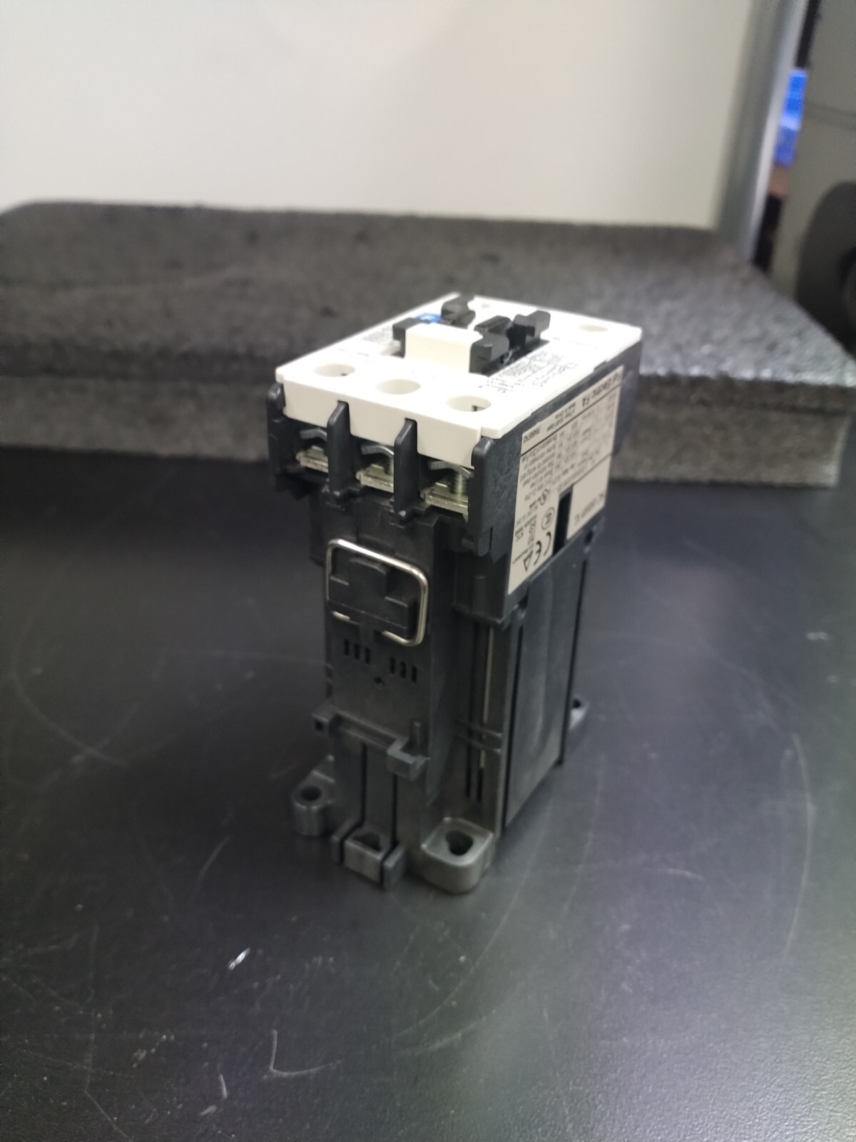 FUJI Electric SC-E05P/G SC-E Series Magnetic Contactor