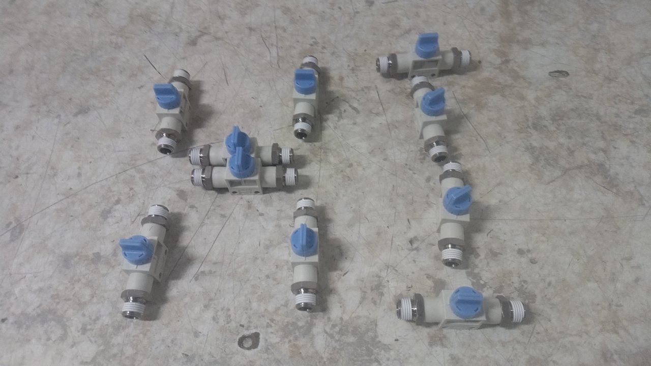 SMC VHK3A-02S-02S 10 Pk 1/4 In Port Connection Finger Valve