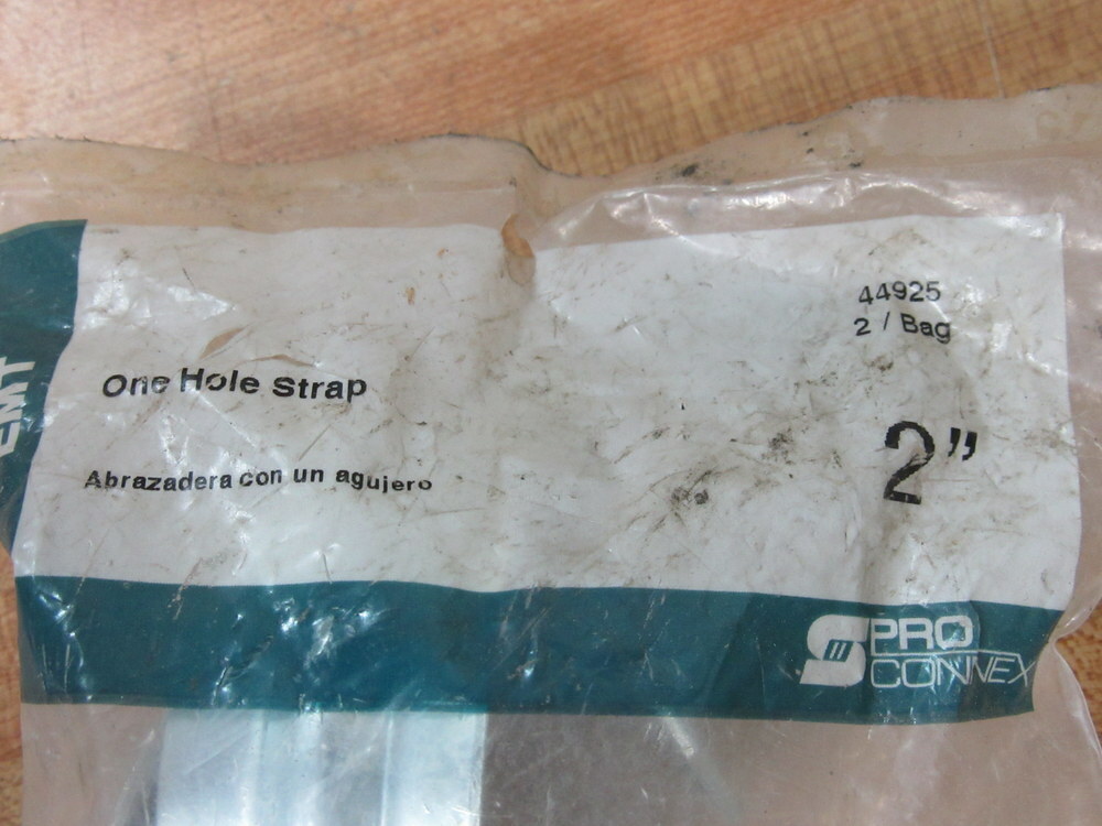 Sigma 44925 2″ EMT 1 Hole Strap (Pack of 6)