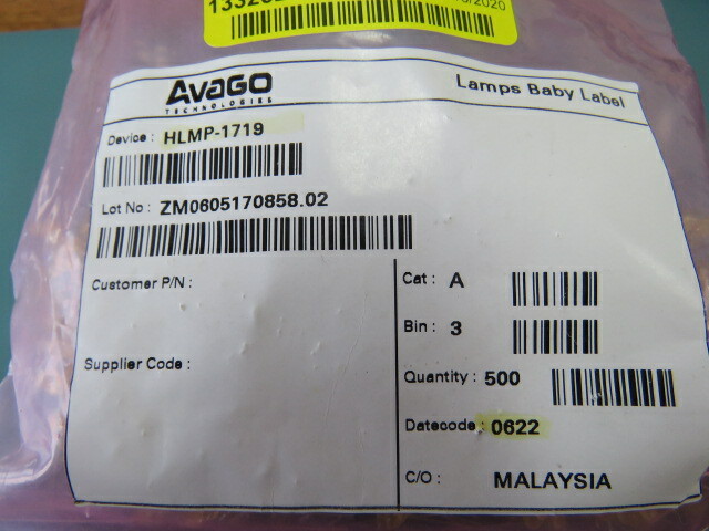 AVAGO HLMP-1719 Qty of 100 per Lot Yellow 585nm LED Indication – Discrete 1.8V