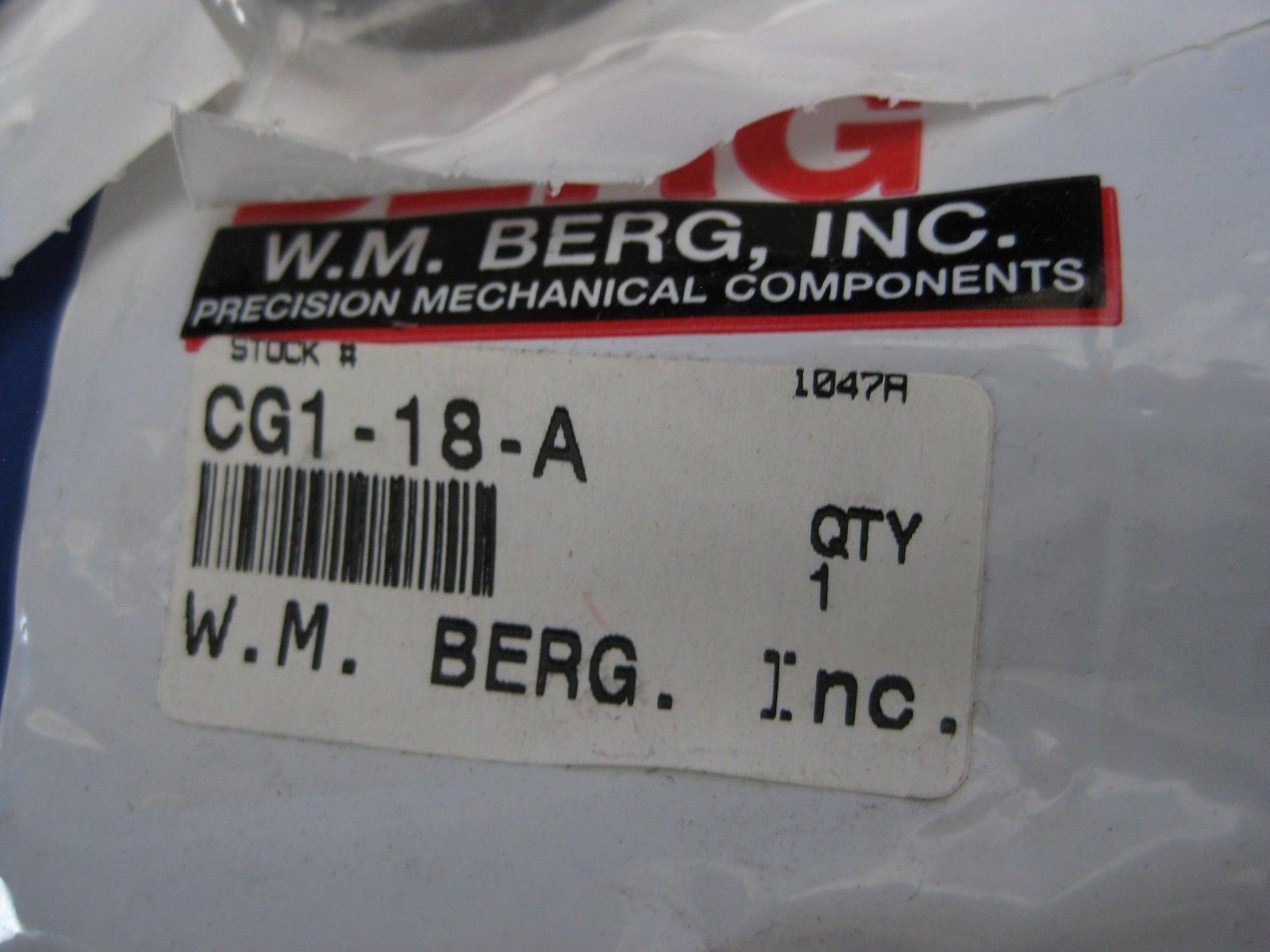 W.M. BERG CG1-18-A Split Hub Clamp, Aluminum, 0.437 Bore, Lot of 5 NEW