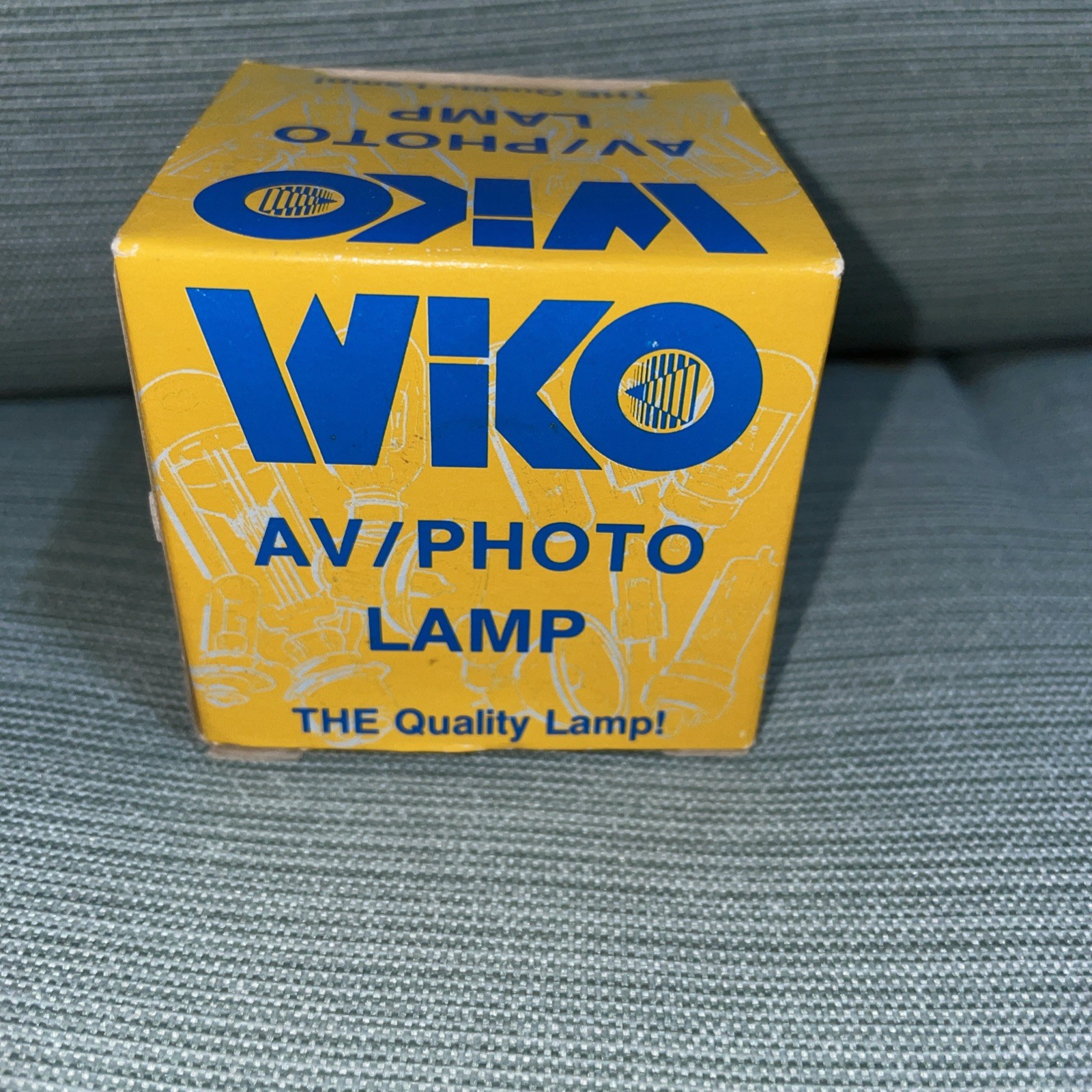 Wiko DDM AV/Photo Lamp 19V 80W New! Box Damaged