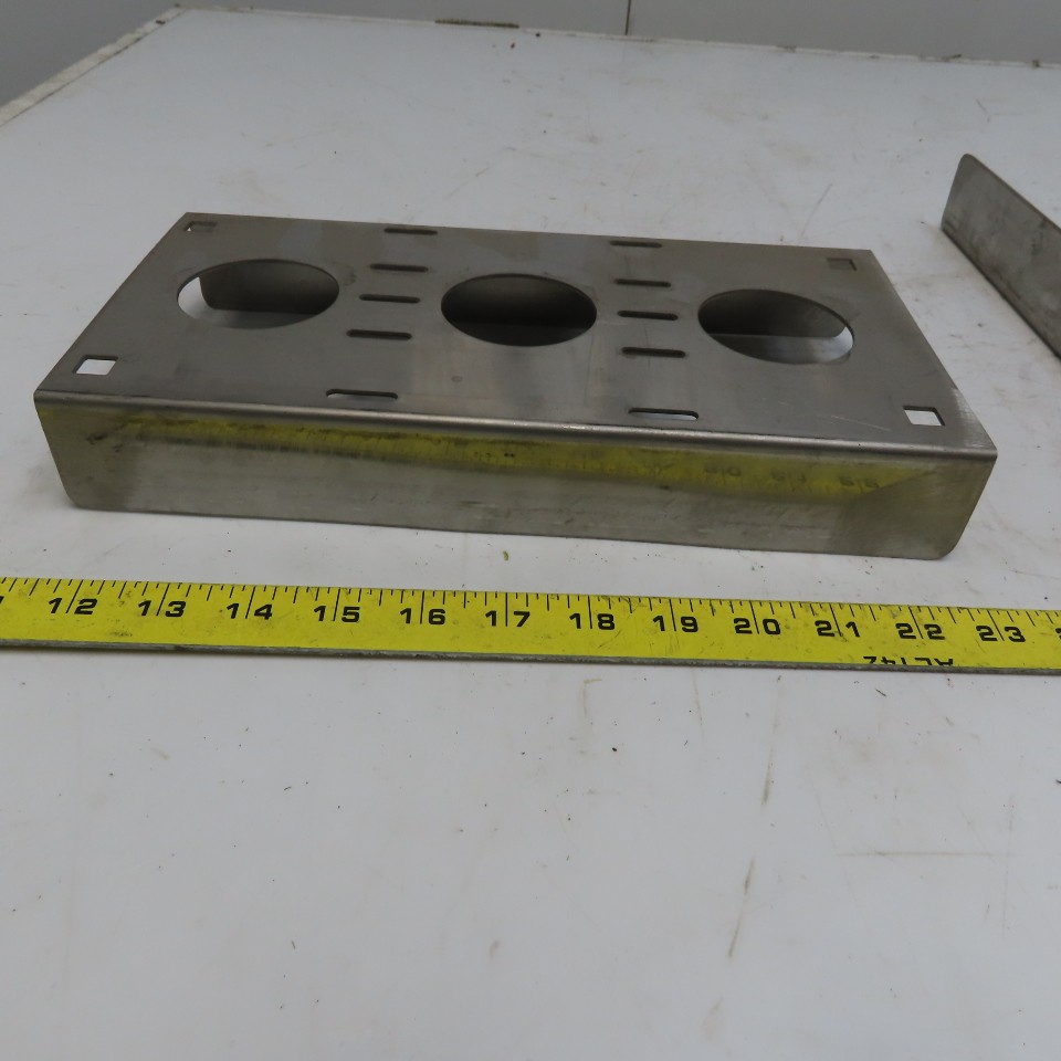 B-Line SS6CC-06-12 6″ 316 Stainless Steel 12″ Vented Cable Tray Lot of 2