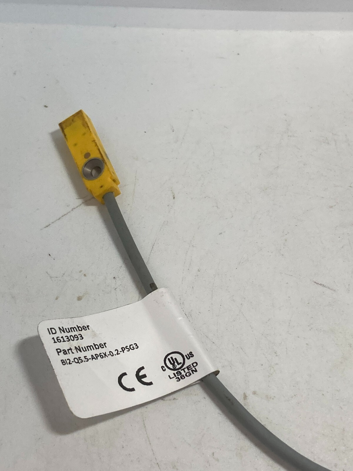 TURCK BI2-Q5.5-AP6X-0.2-PSG3 SENSOR INDUCTIVE 2MM RANGE NO PNP 10-30VDC 3-PIN M
