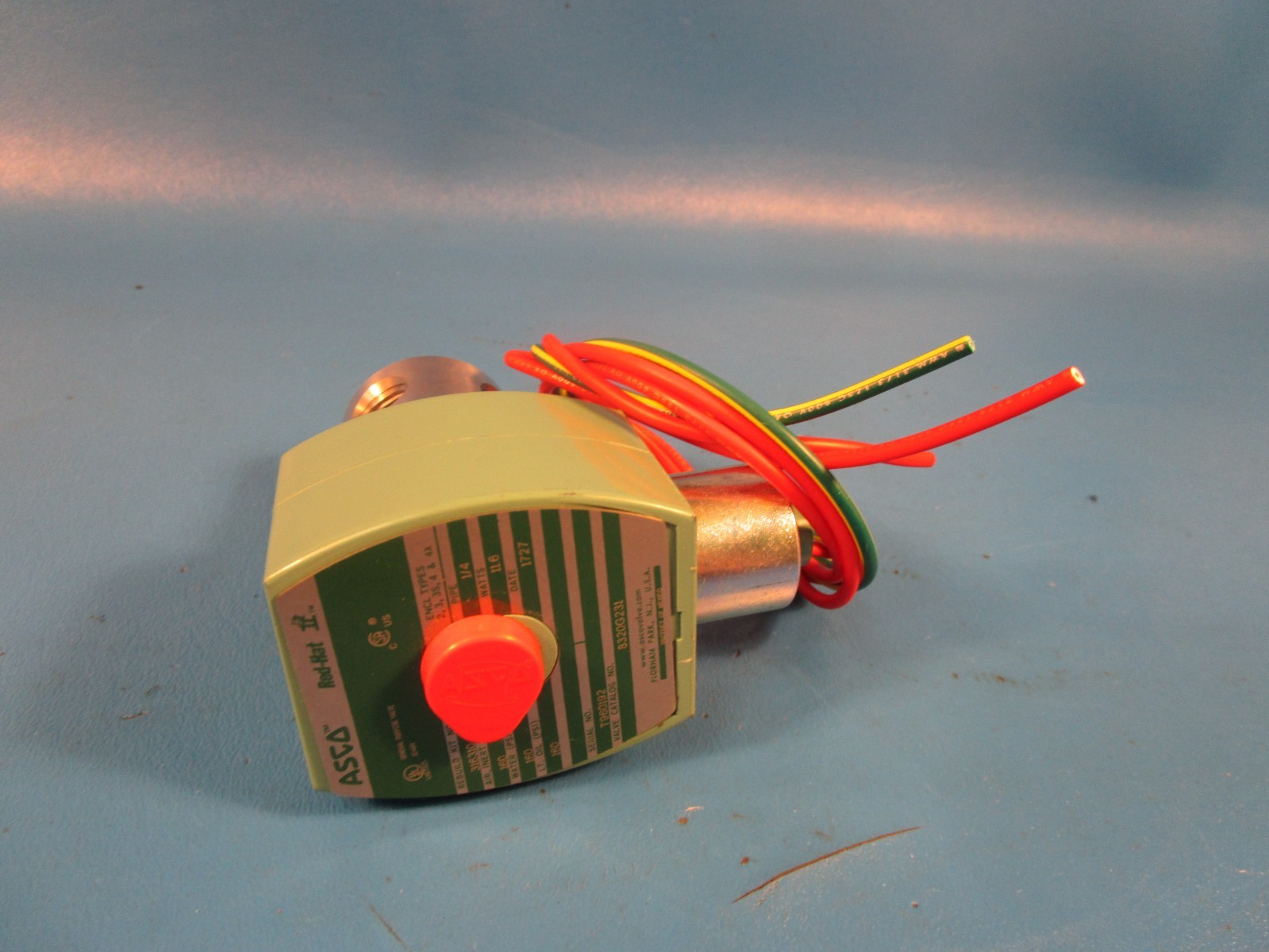Asco 8320G013, Solenoid Valve: 3-Way, Normally Closed, 1/8 in Pipe Size, 110V AC