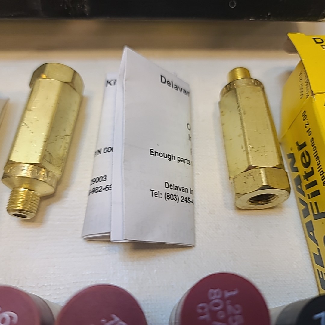 Delavan Industrial Spray Nozzle Kit – Assorted Set in Box