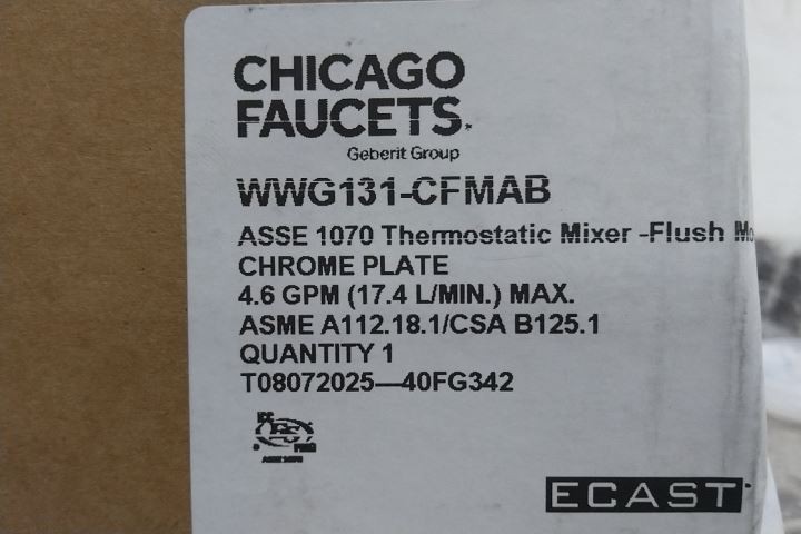Chicago Faucets 131-CFMAB 3/8 In Inlet/Outlet Thermostatic Mixing Valve
