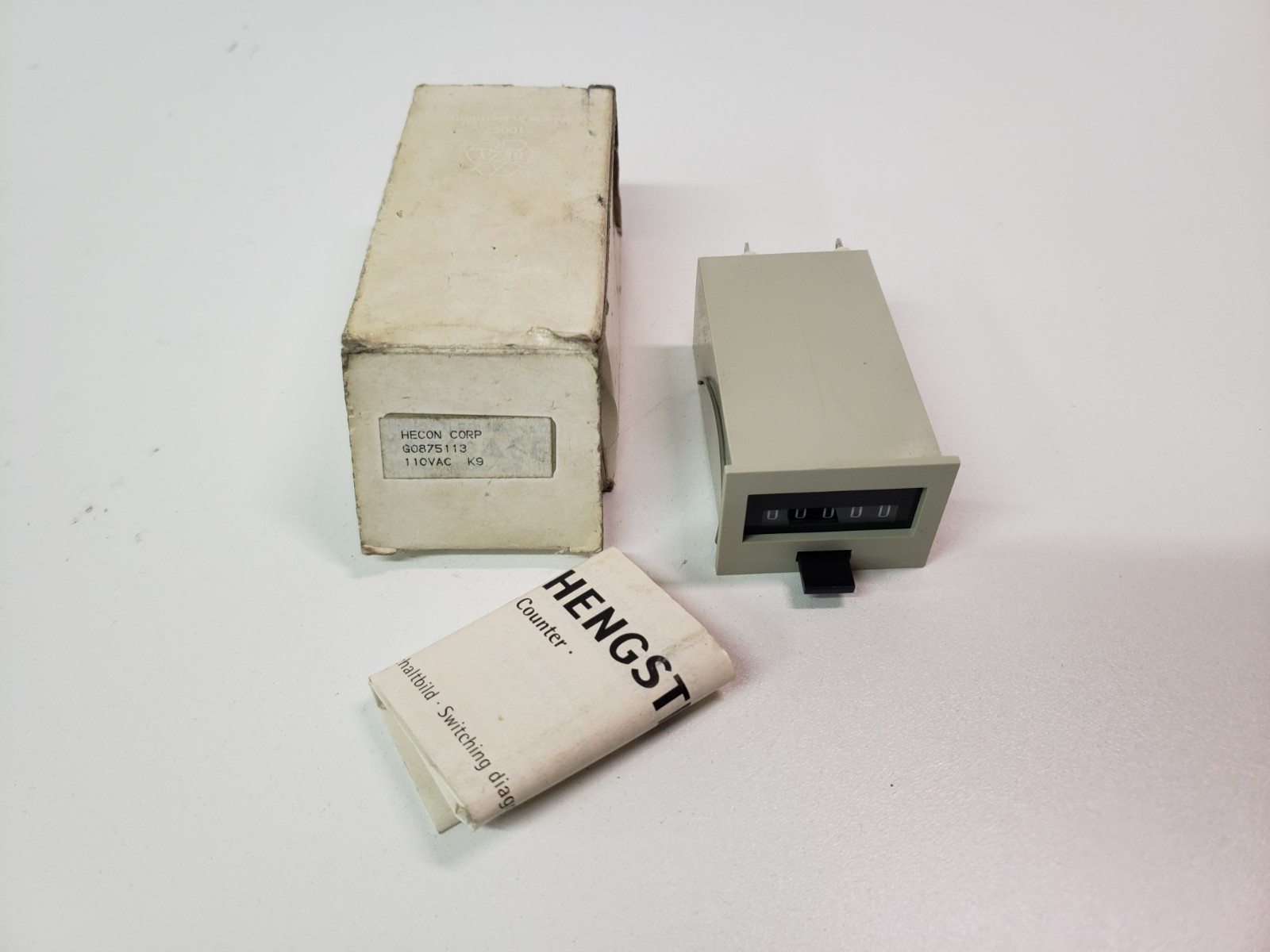 UNUSED – Hecon G0875113 Counter 110vac