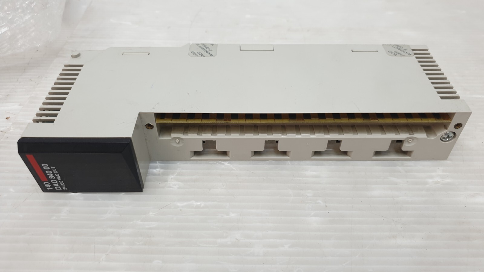 SCHNEIDER AUTOMATION TSX QUANTUM 140 DAO 840 00, 140DAO84000