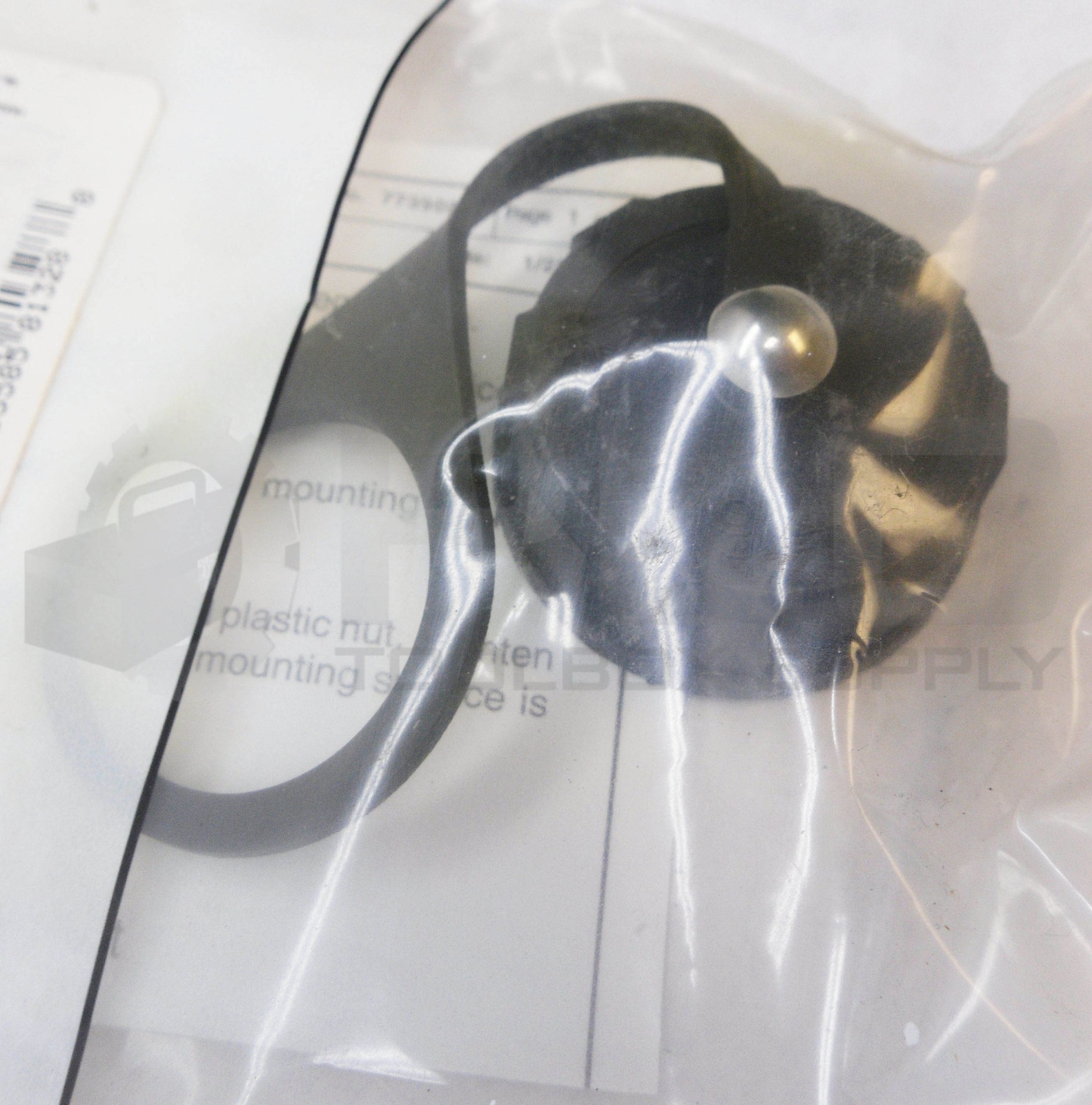 LOT OF 4 SEALED NEW HUBBELL HBLHIC INDUSTRIAL CONNECTOR CAP