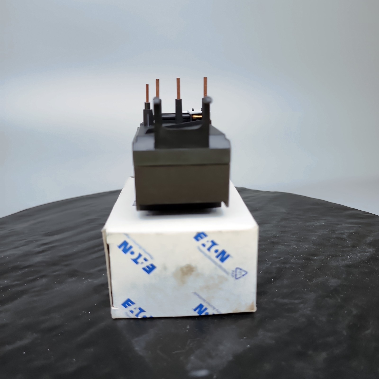 EATON ZB32-32/XTOB032CC1 Thermal Overload Motor Relay 24-32A 1NO+1NC NIB ✅