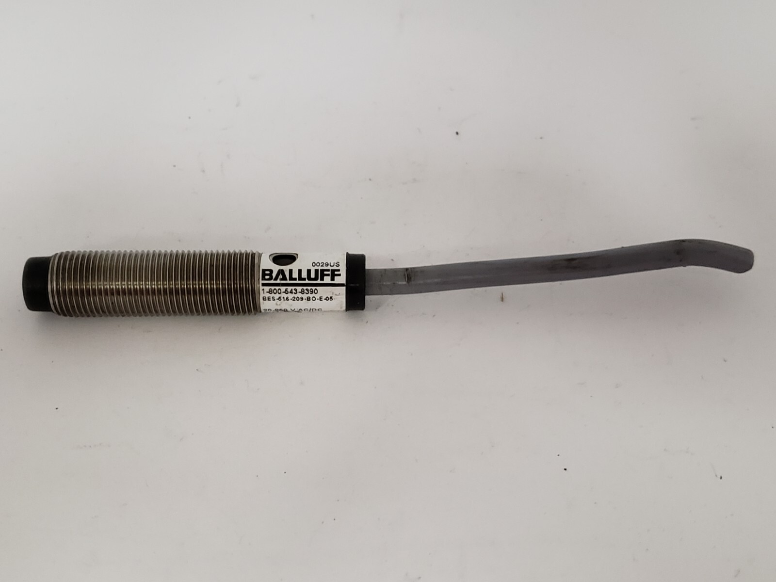 BALLUFF BES-516-209-B0-E-05 INDUCTIVE SENSOR 4MM RANGE 20-250V AC/DC