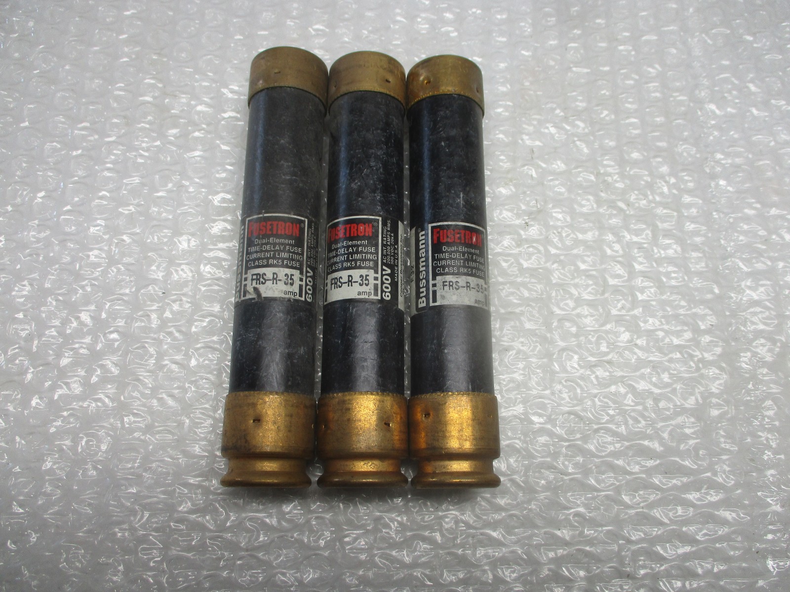 FUSETRON FRS-R-35 FUSE BLACK LOT OF 3 NSNP