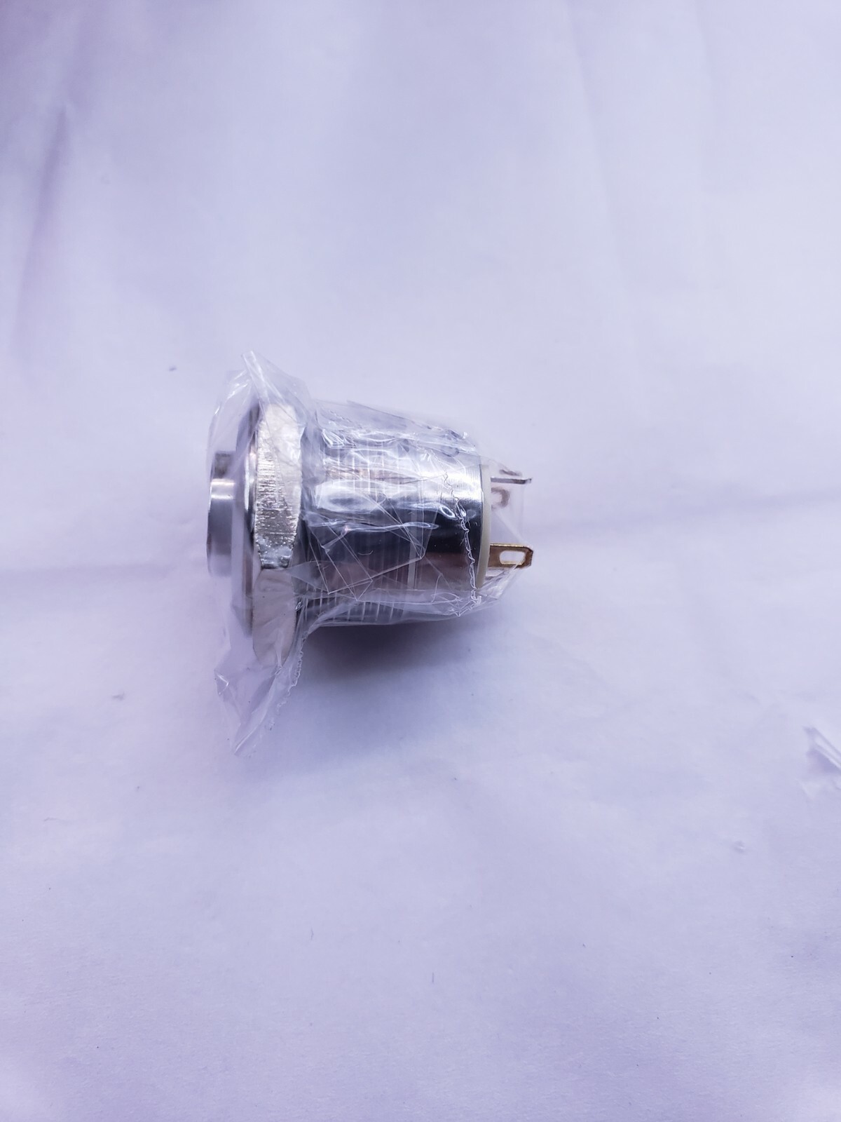 PV6H240SS-3G1 E-SWITCH QTY: 25 UNITS Push Button Switch. Free Shipping