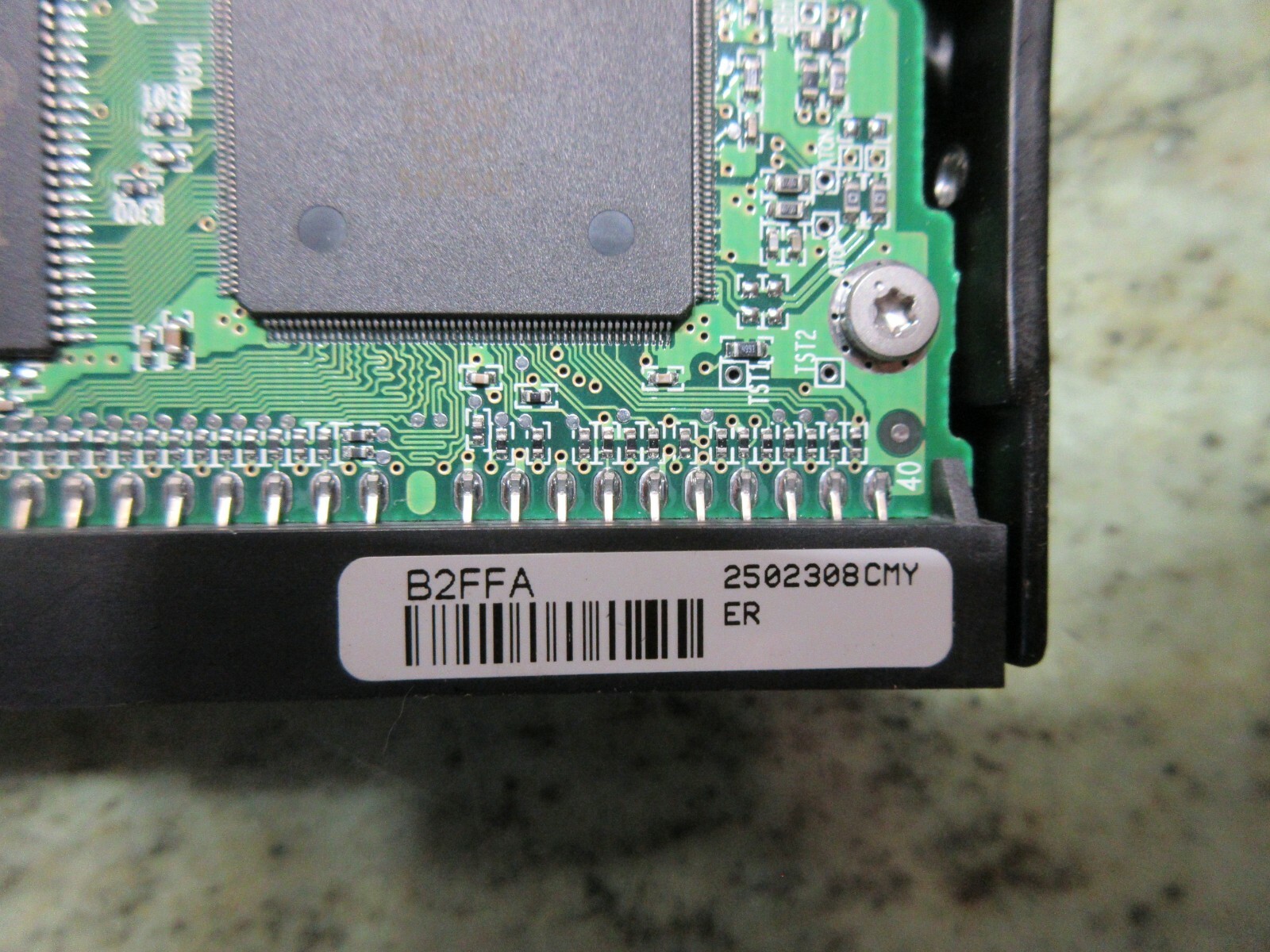 MAXTOR 3.5 HDD E-H011-02-3056 D33019 A 244 3 291464 B2FFA CHARMILLES 690 EDM