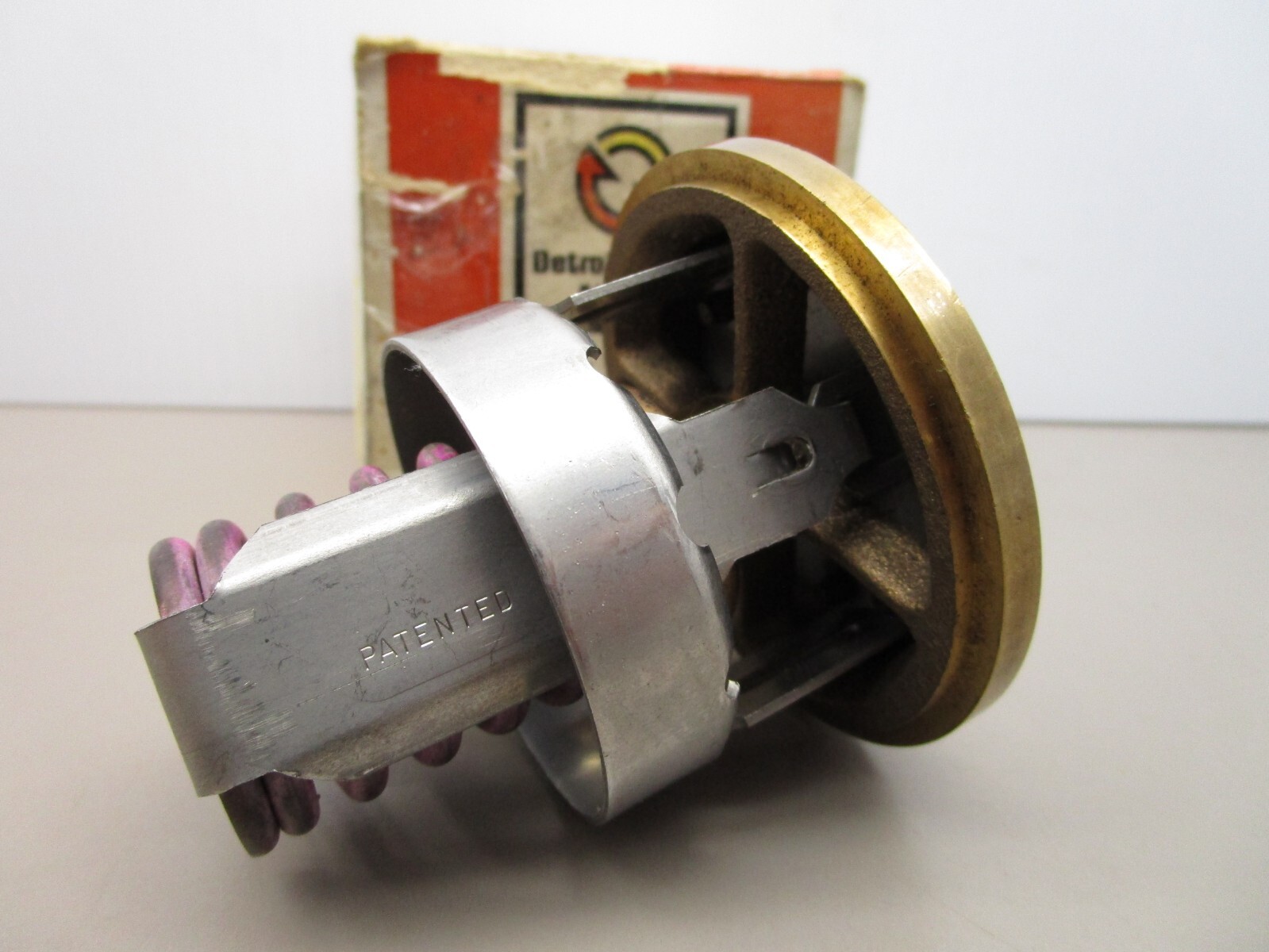 Detroit Diesel 5133358 Thermostat Assembly 180° Delco 132-2