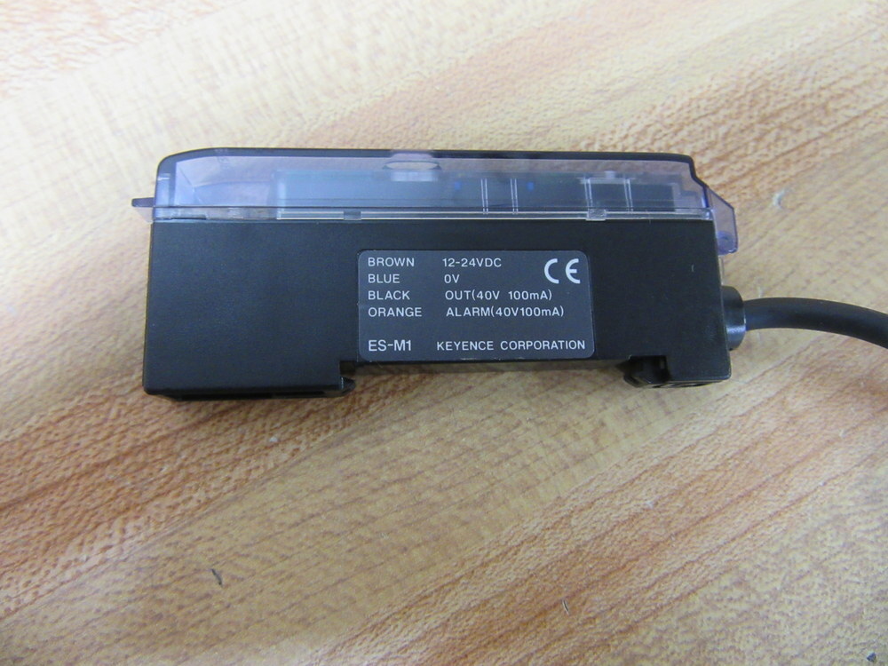 Keyence ES-M1 Amplifier Unit ESM1