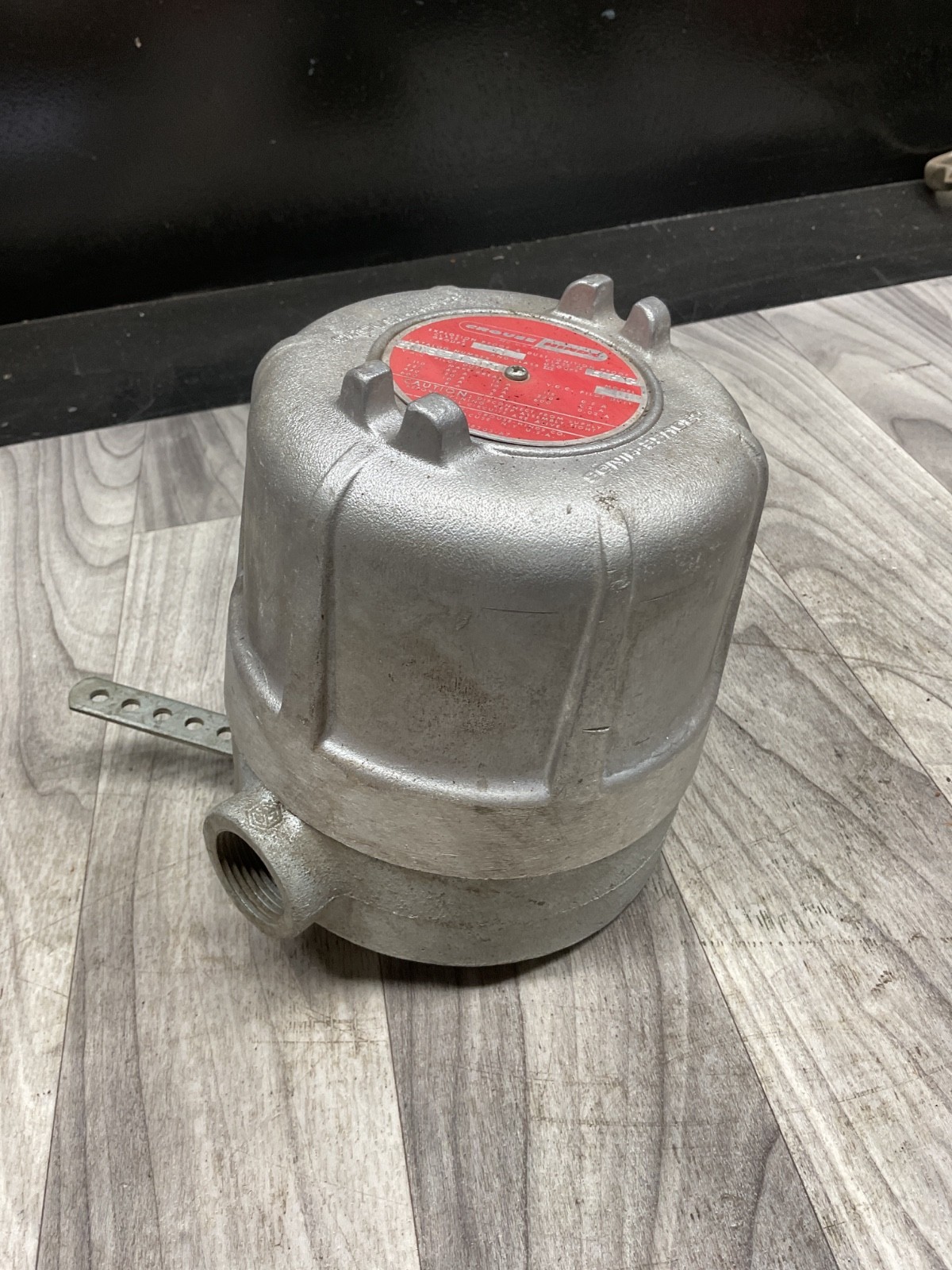 Crouse-Hinds EMS31301 Explosion Proof #4011D112PR5SI