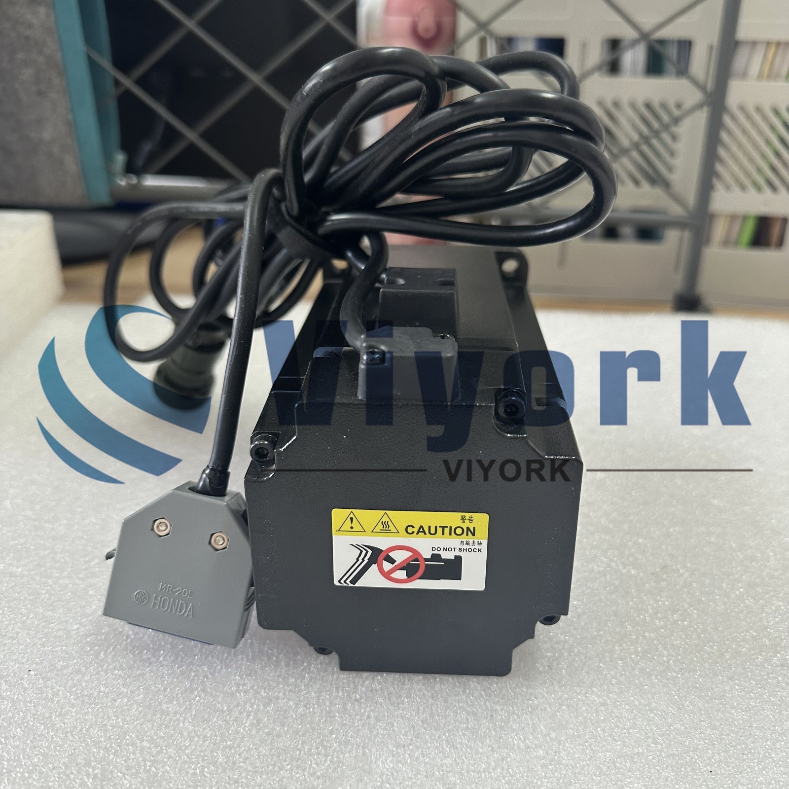 DELTA ECMA-C30910PC SERVO MOTOR NEW