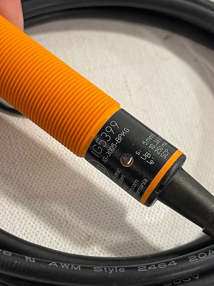 New – IG5399 INDUCTIVE SENSOR