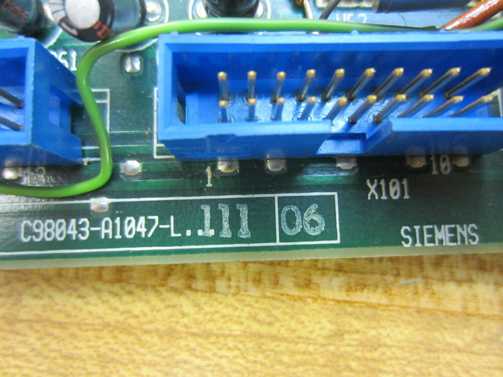 Siemens C98043-A1047-L.1.11 Board C98043A1047L111 C98043-A1047-L111-06
