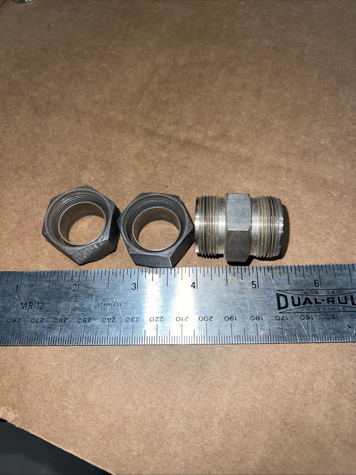 LOT OF 12 SWAGELOCK Coupling STAINLESS STEEL Dbhb Missing Ferrules