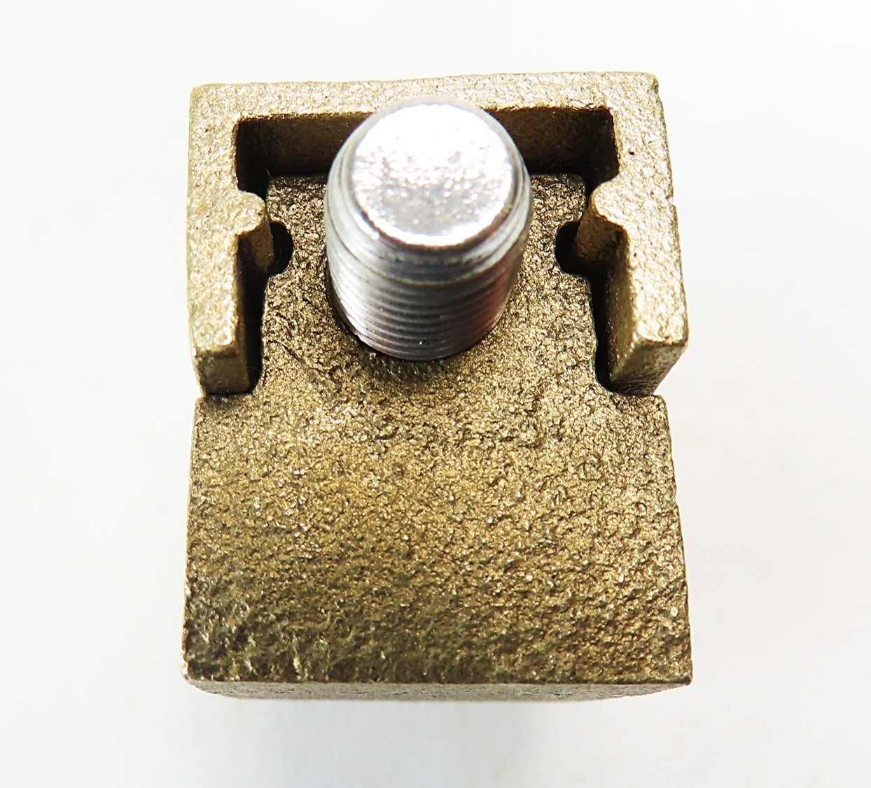 Burndy VG4 VISEIT Vise Clamp 1/0 STR 4 SOL Copper Alloy Connector NEW NO BOX