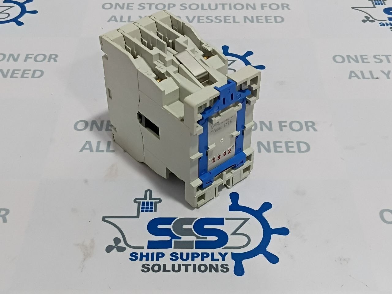 Eaton / Cutler-Hammer CE15ANS3 3-Pole Contactor Coil Voltage 110V 50Hz 120V 60Hz