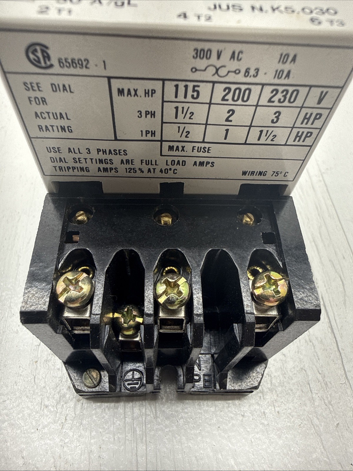 ISKRA DME25-6.3A 500V 4-6.3A NSNP