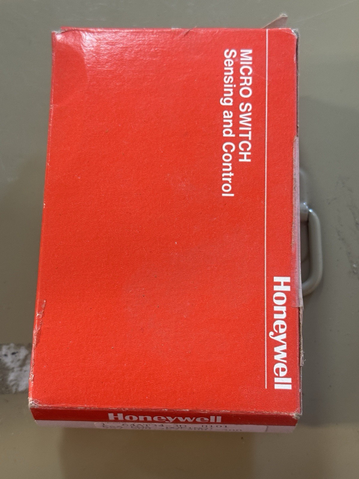 New In Box Honeywell 64AT34-3D 757-200 767-200, 767-300