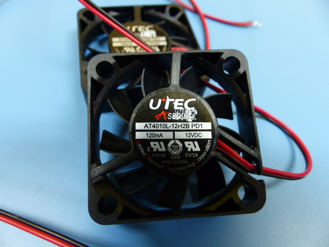 UTEC AT4010L-12H2B-PD1 Qty of 2 per Lot Fan 120mA 12VDC