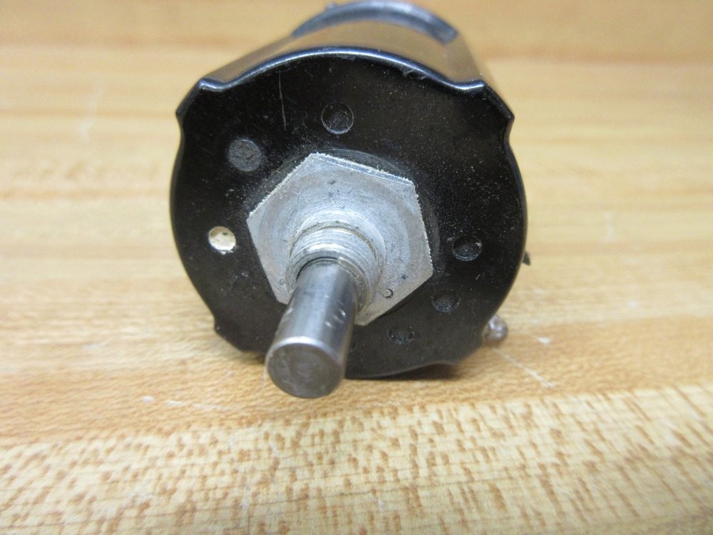 Beckman MODEL A Helipot Potentiometer 100K Ohms