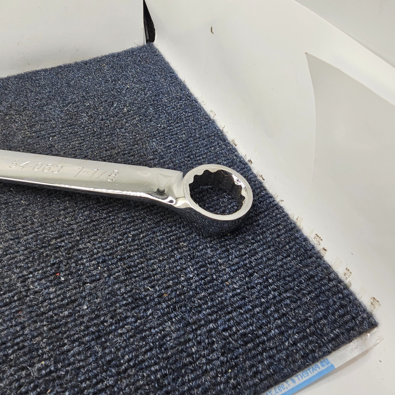Duralast 54-063 1-1/8″ Combination Wrench Chrome Finish