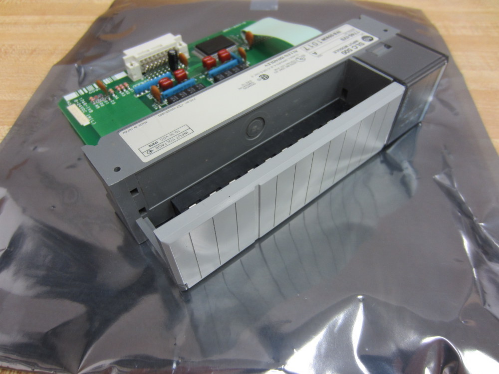 Allen Bradley 1746-IV8 Input Module 1746-1V8 Ser.A