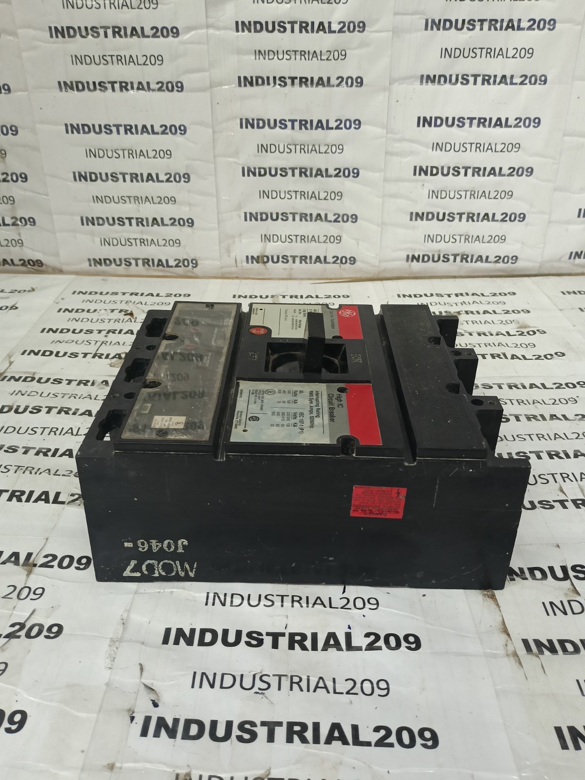 GE TJL4V2604 400A BREAKER 220/240V W/VERSA TRIP UNIT