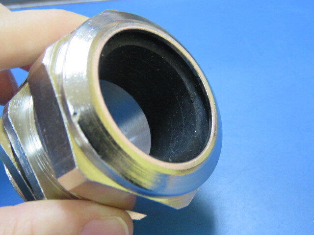 HEYCO 4553 Qty of 1 per Lot Cable Mounting & Accessories BRASS CG PG36-305