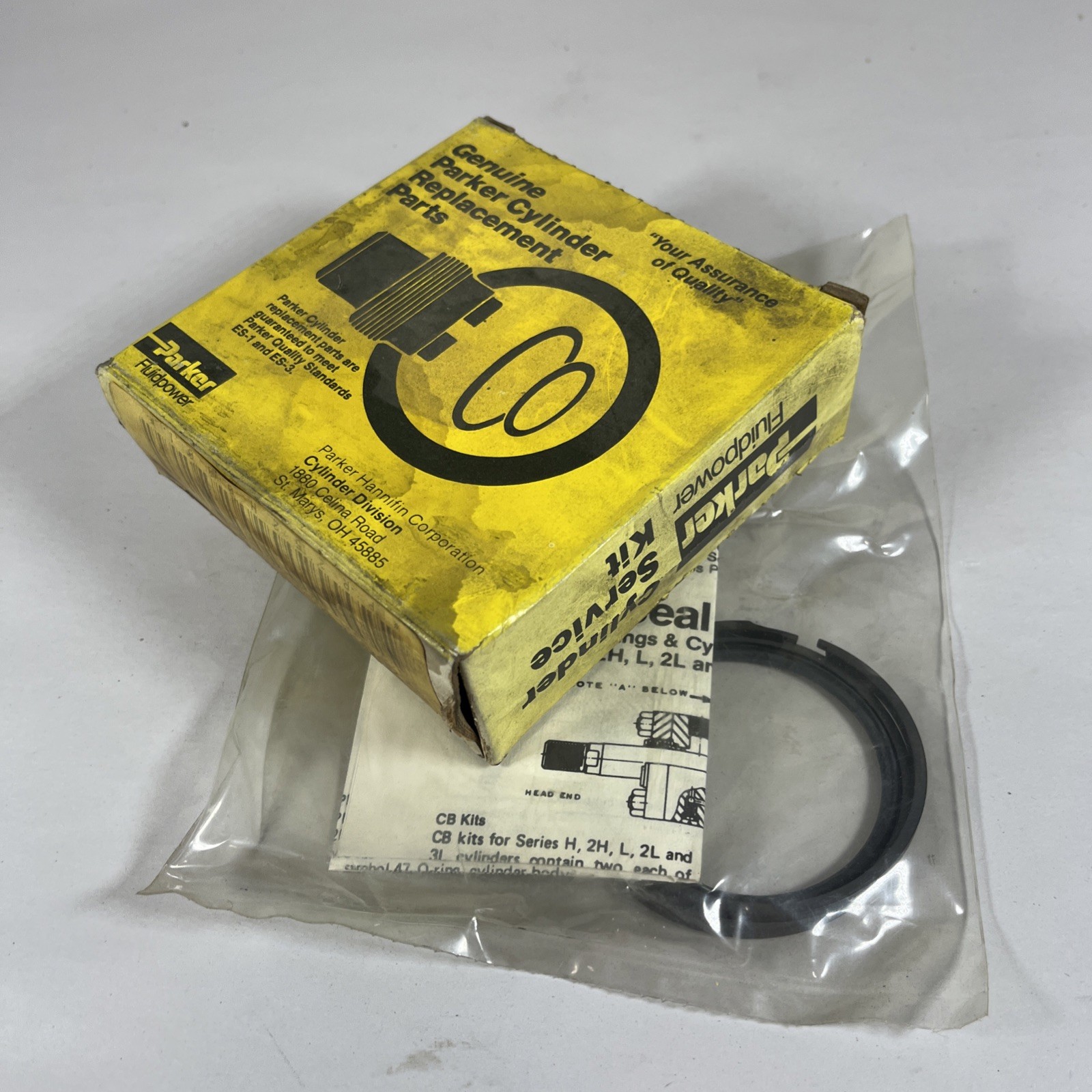 Genuine Parker OEM P/N PR252H0001 2-1/2″ Bunan Piston Ring Kit – Free Shipping
