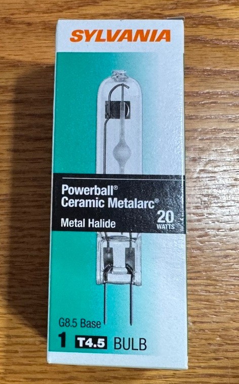 LOT OF 10 NEW Sylvania MC20TC/U/G8.5/830 20W Ceramic Metal Halide Lamp NEW