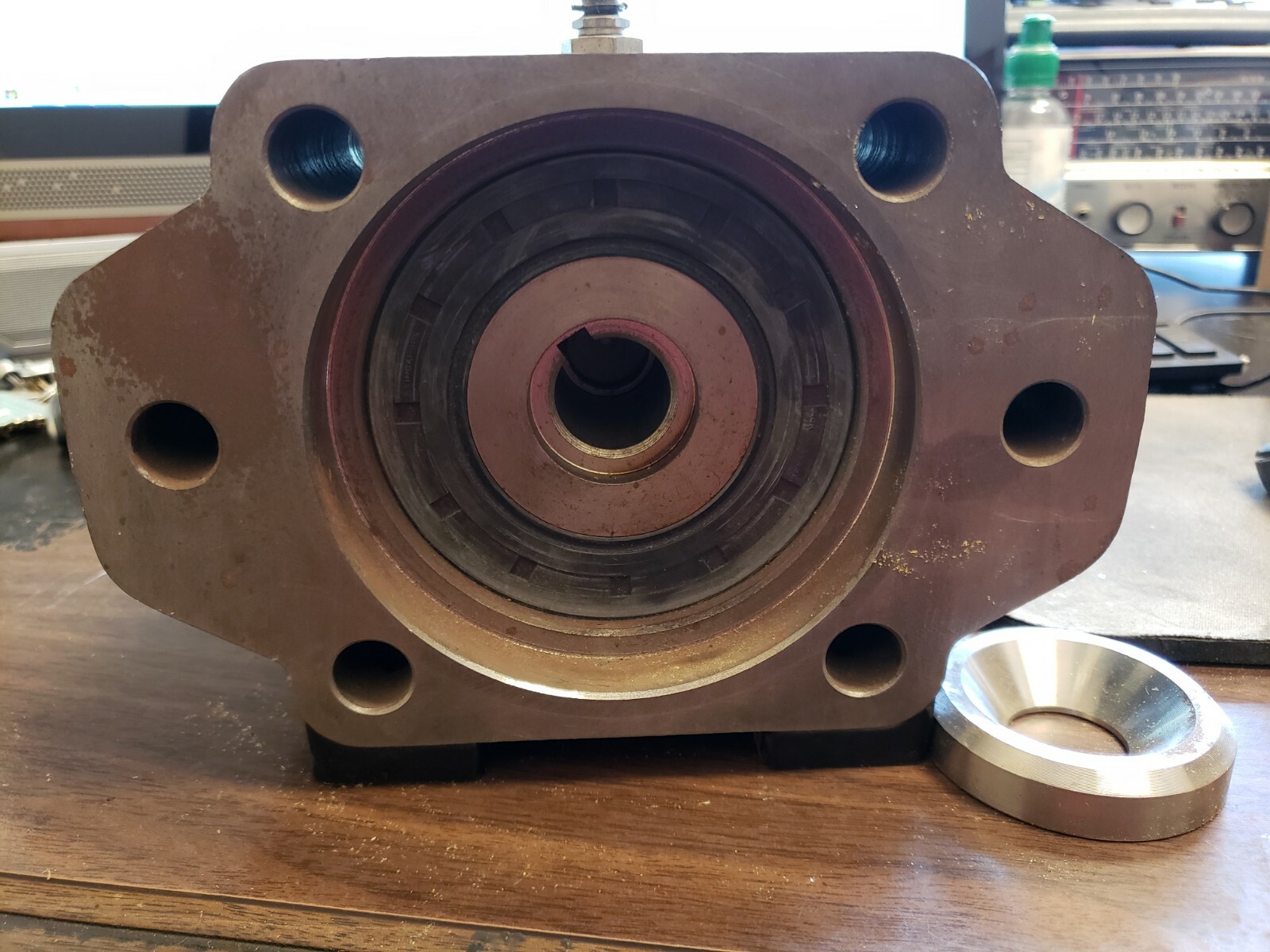 VON RUDEN OHLA, B4C2D3, SAE-B, 2/4-BOLT, HD