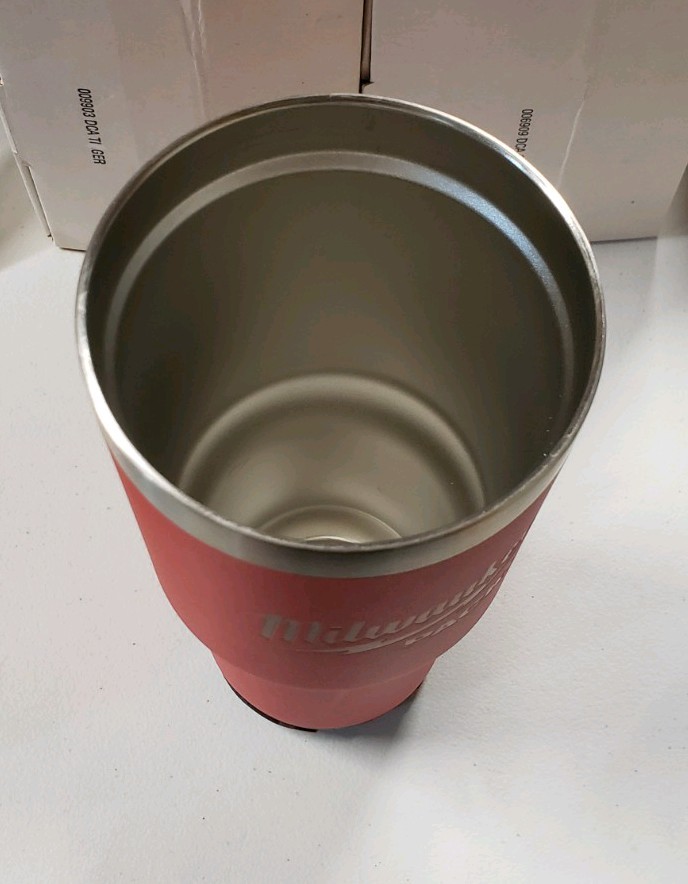 Milwaukee 48-22-8393R Packout 30 Oz Red Tumbler – Way below retail price