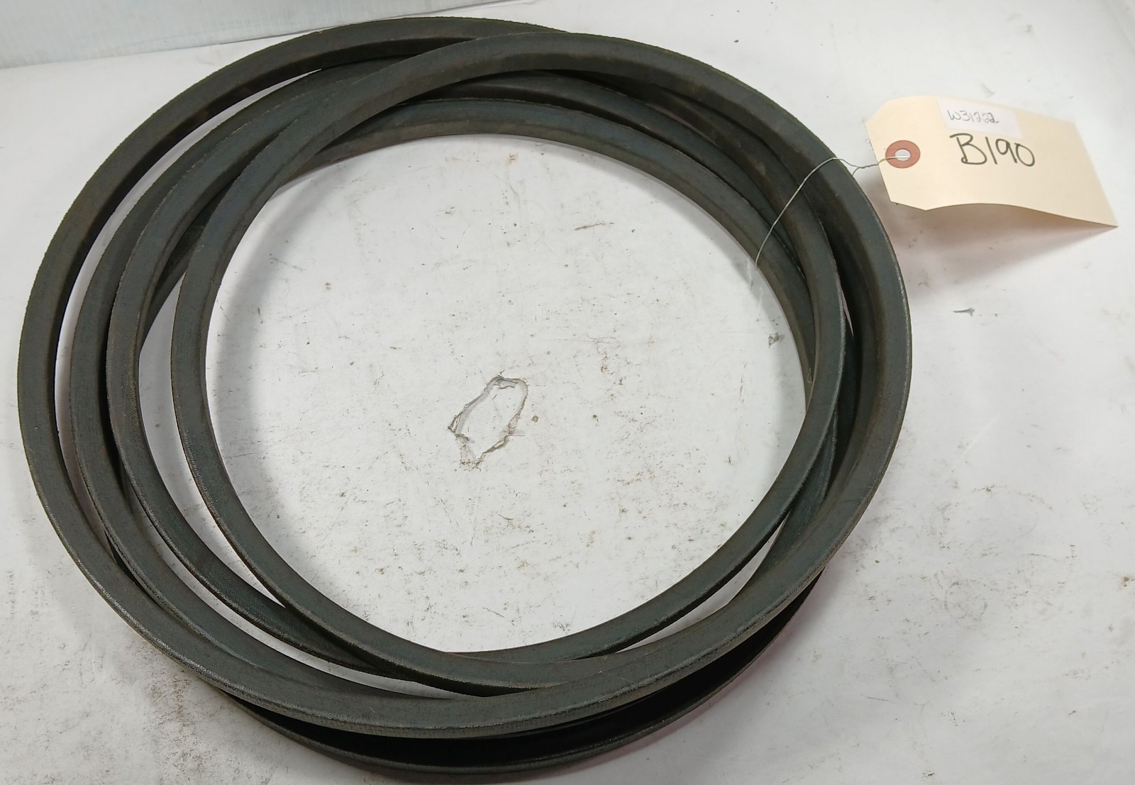 1 NEW CONTINENTAL B190 CONTITECH HY-T PLUS V-BELT NNB ***MAKE OFFER***