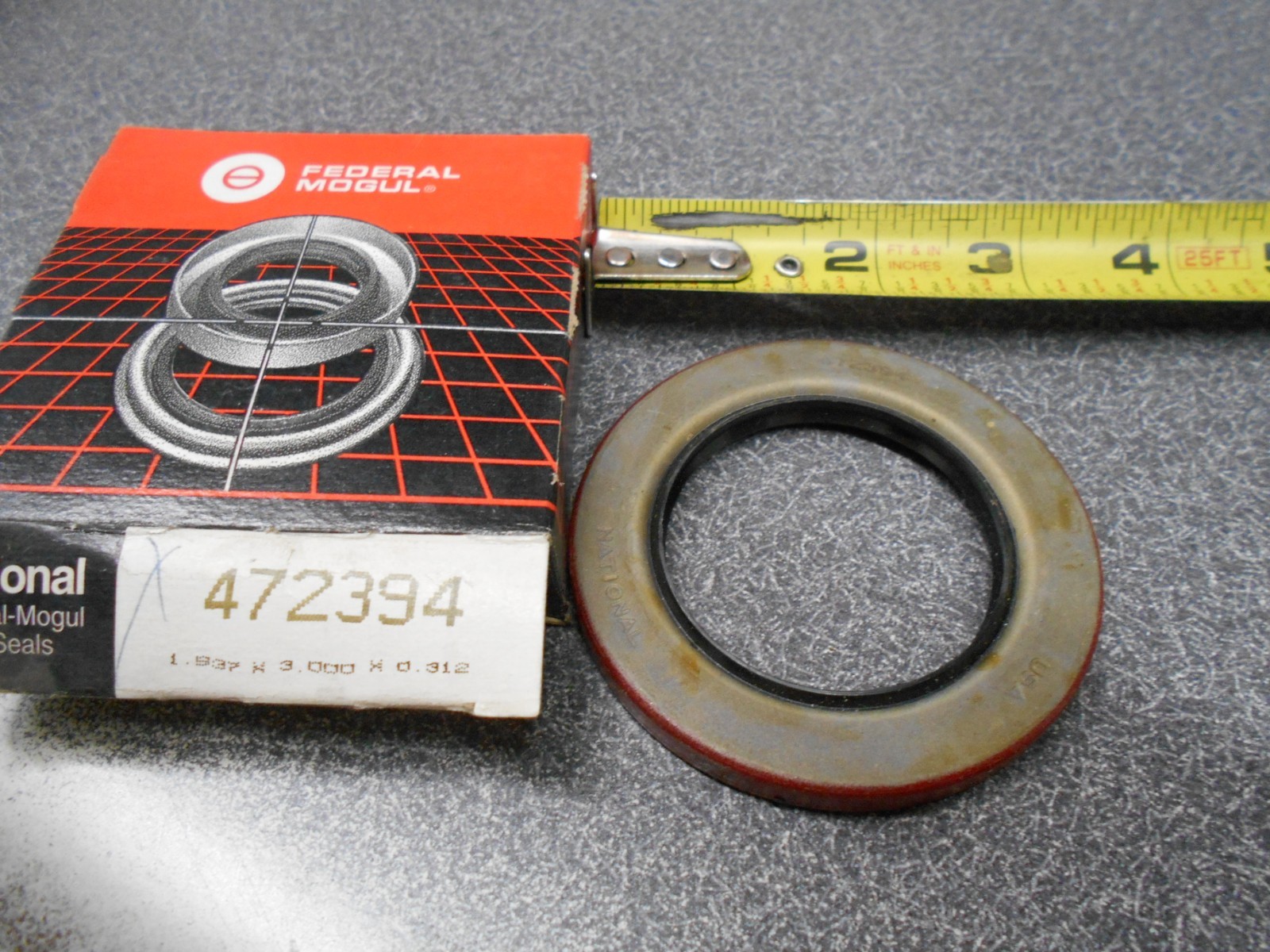 Federal Mogul 472394, National Oil Seal. 1.937 x 3.000 x 0.312 NOS!