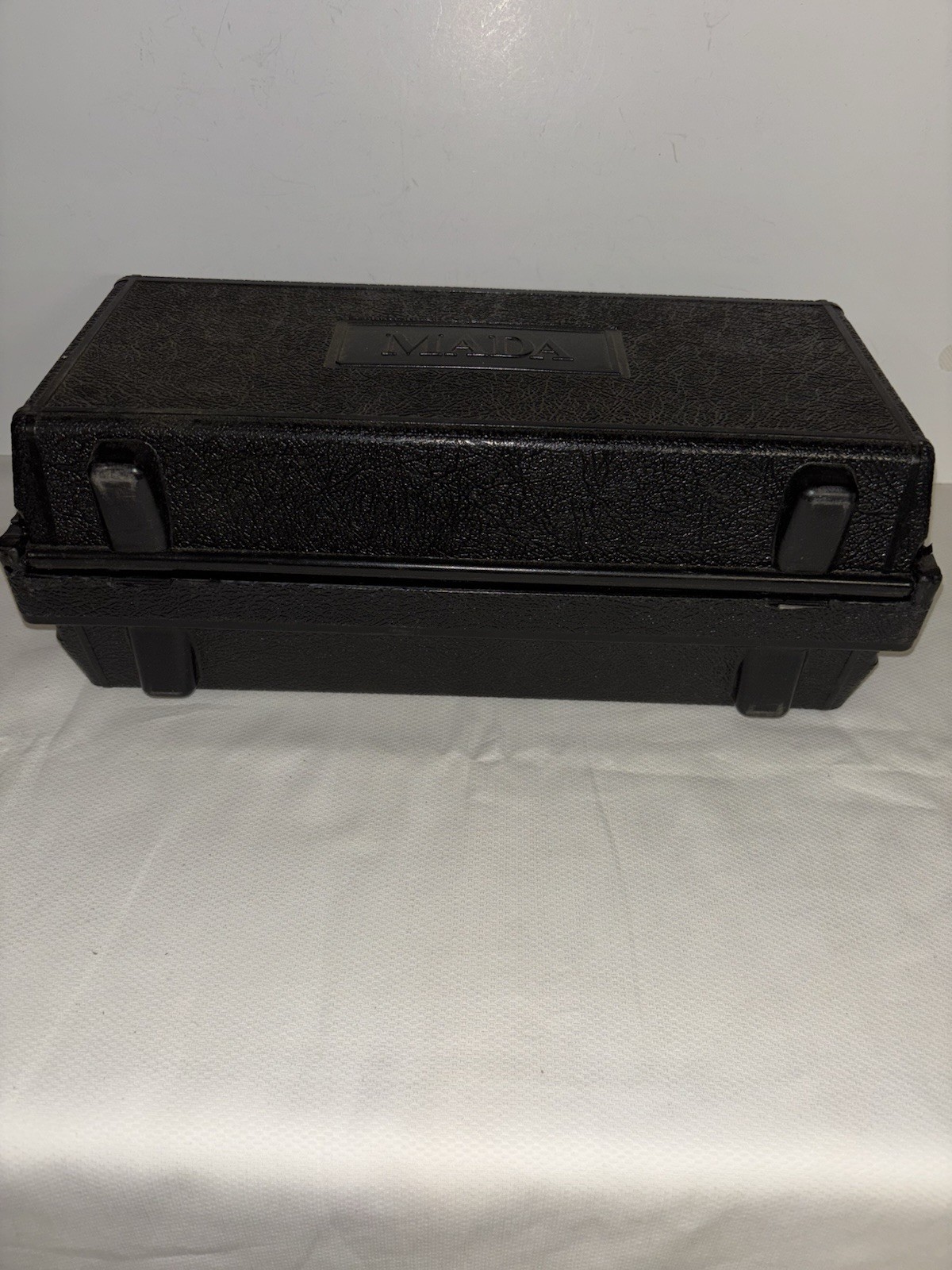 Portable Oxygen Unit Mada Cylinder W/Black Plastic Travel Case – Empty, No Lines