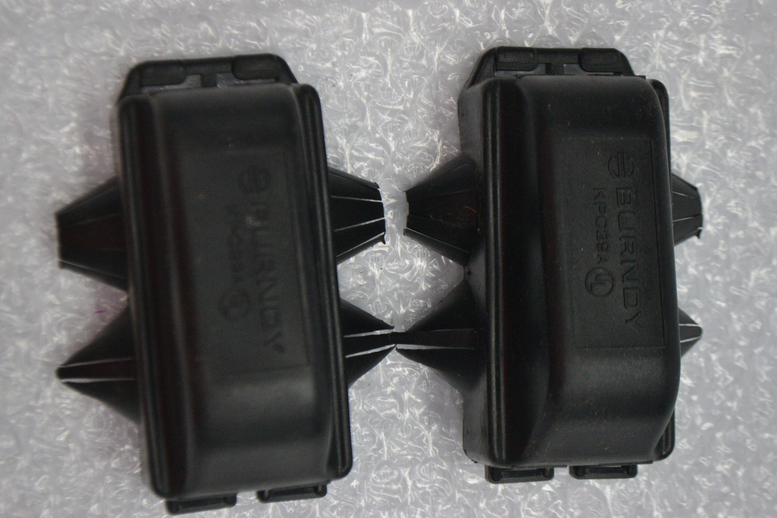 BURNDY KPC29A GUTTER TAP LOT OF 2 NSNP