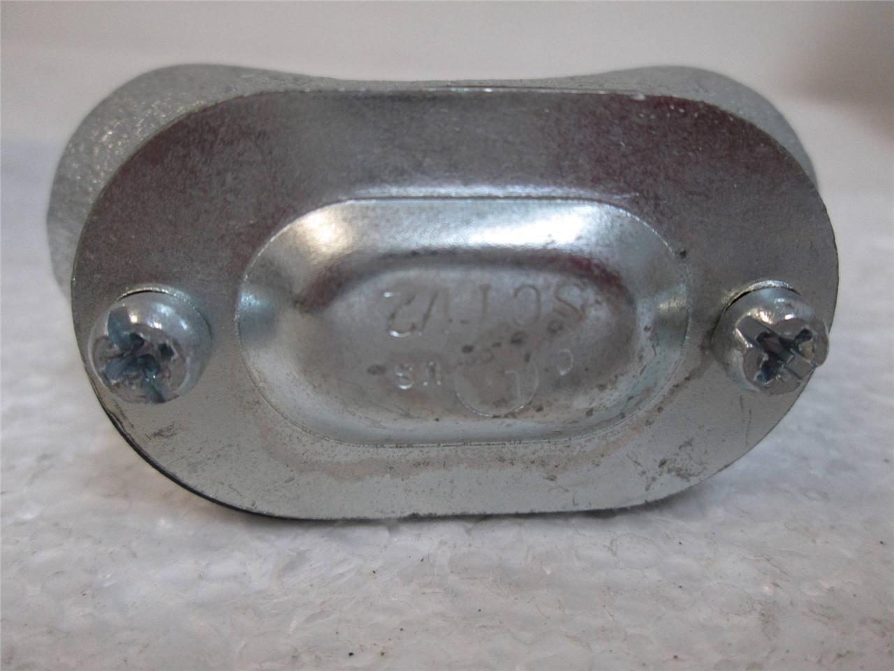 Box of 15 COOPER Crouse-Hinds #810 90 Degree Pull Elbow 1/2″ Male to Female NEW