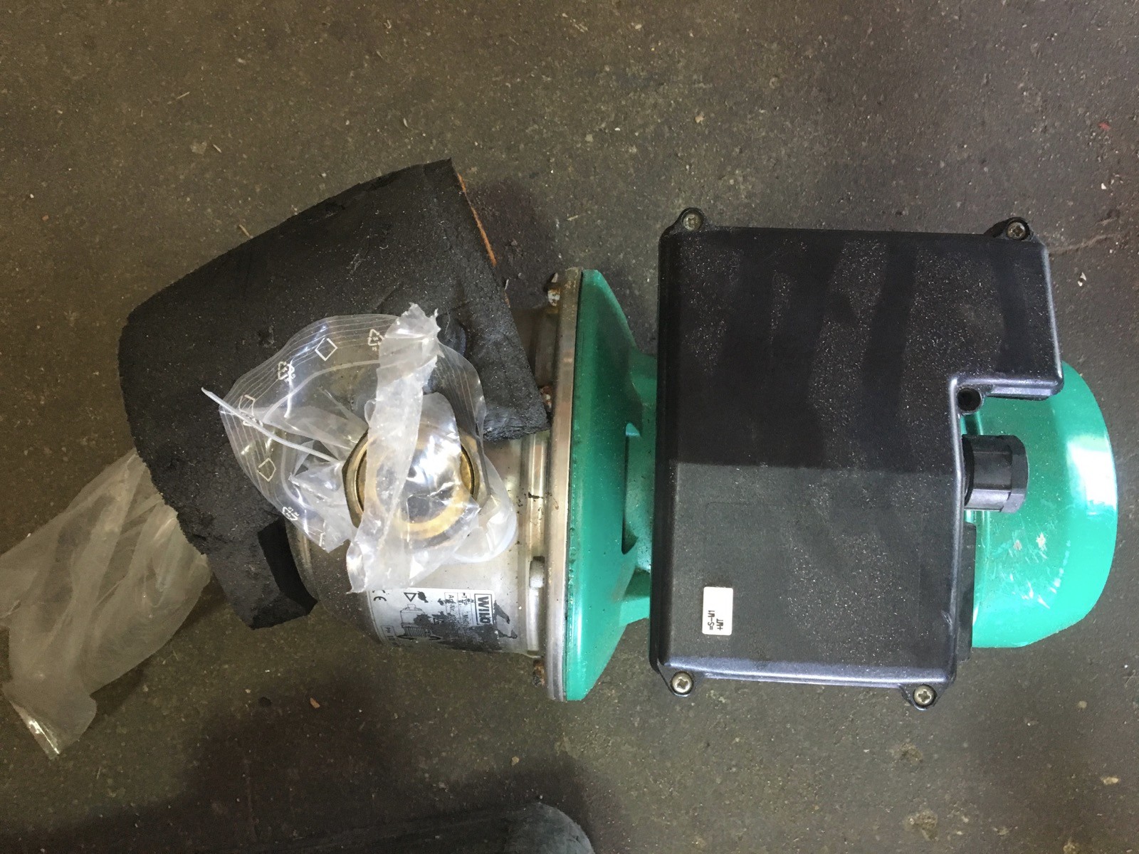WILO COOLING WATER PUMP 220V 60 Hz MHI2027/E/220-60-2/B FOR PARTS ONLY