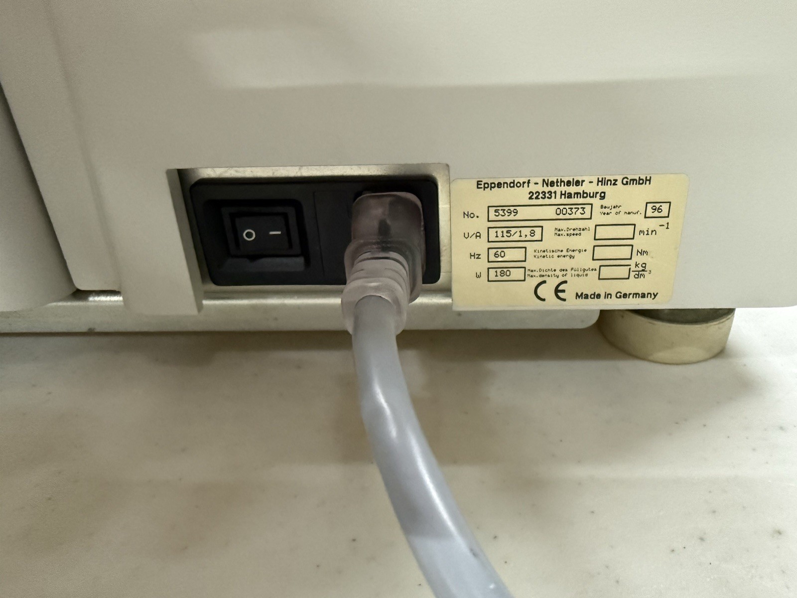 EPPENDORF VACUFUGE 5301 CONCENTRATOR CENTRIFUGE WITH F 45-48-11 ROTOR