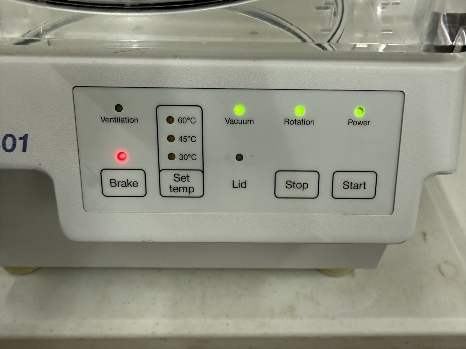 EPPENDORF VACUFUGE 5301 CONCENTRATOR CENTRIFUGE WITH F 45-48-11 ROTOR